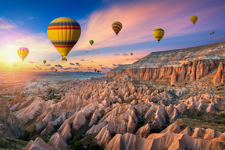 LA TURQUIE EN FLEURS AU PRINTEMPS ET LES BEAUTÉS DU CAPPADOCE