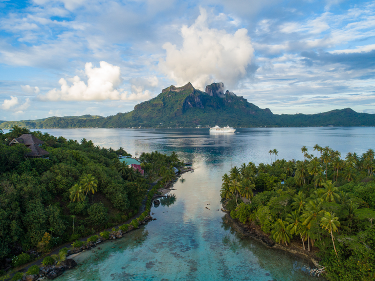 Croisière en Polynésie française : Les îles de la Société et les Tuamotu Croisière de 10 nuits à bord du Paul Gauguin (Ponant)