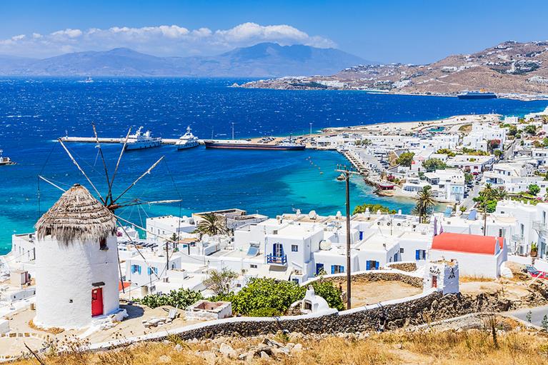 Les Îles Grecques, Malte, la Turquie et Barcelone en croisière à bord du Celebrity Equinox