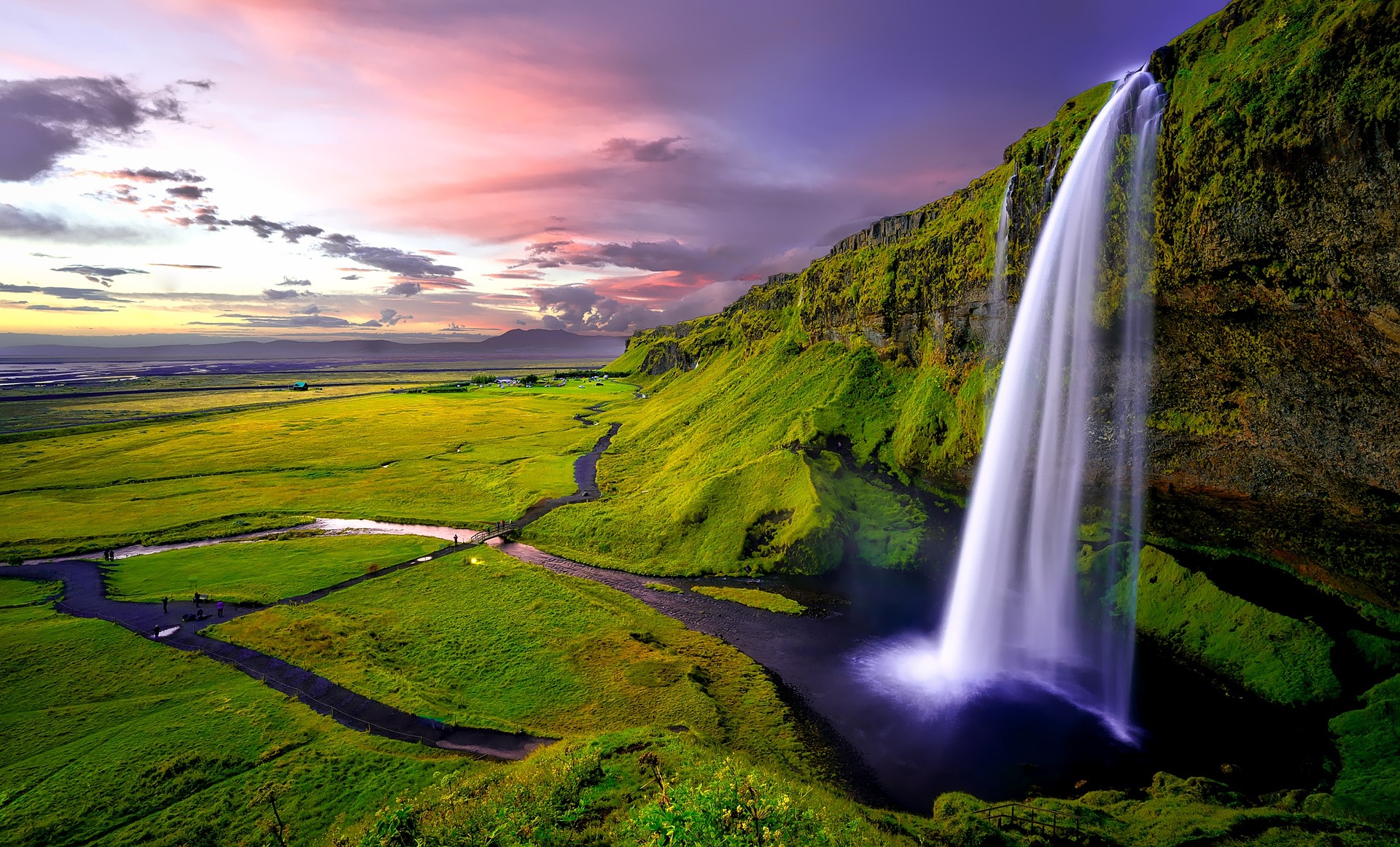 Soleil de Minuit en Islande 