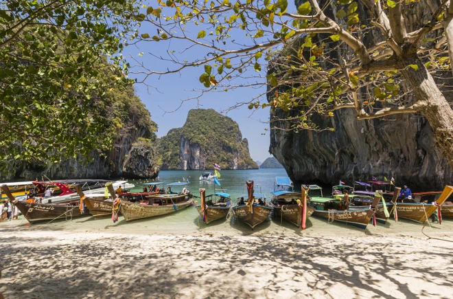 Croisière en Asie et séjour à Phuket au Club Med - Singapour, Thaïlande, Vietnam et Hong Kong